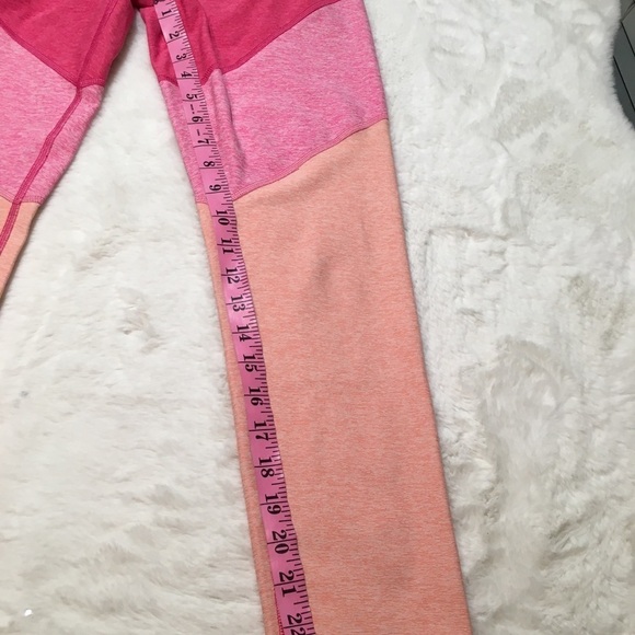 Outdoor Voices spring leggings size large - Picture 7 of 8